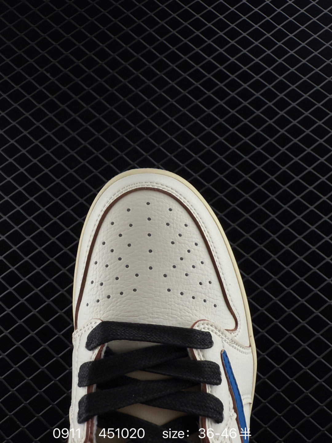 Travis Scott x Air Jordan 1 Low 